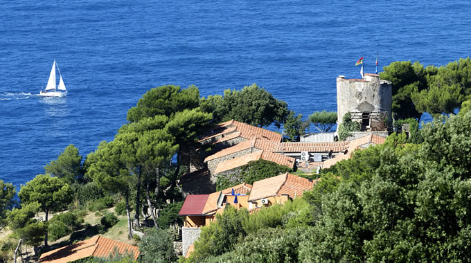 Torre di Cala Piccola