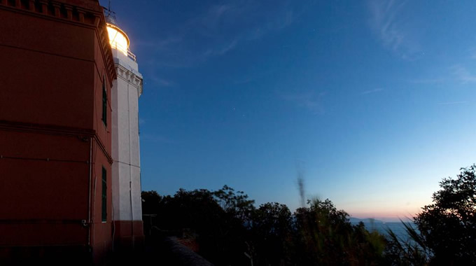 Faro di Punta Lividonia