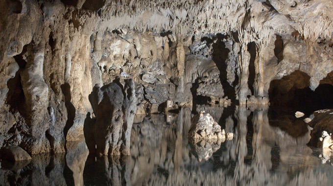 The Stretti Grotto