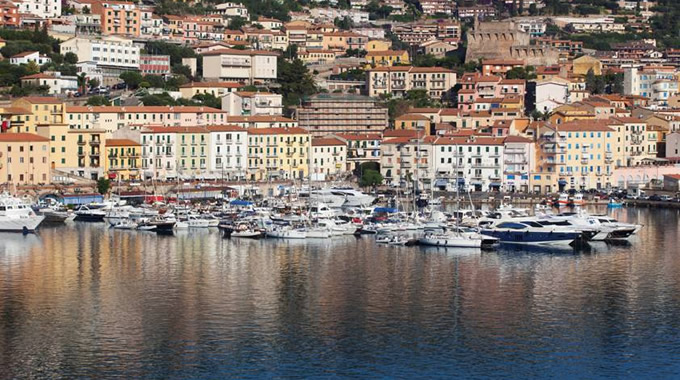 Porto S. Stefano – Valle Harbour