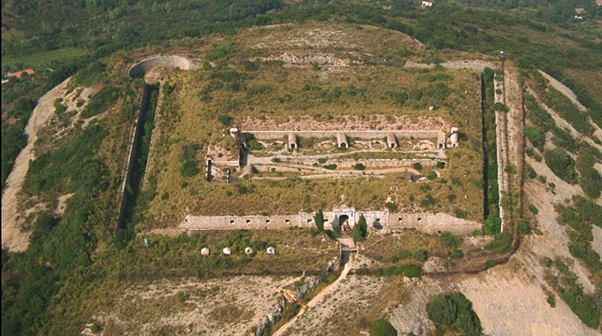 Pozzarello fort